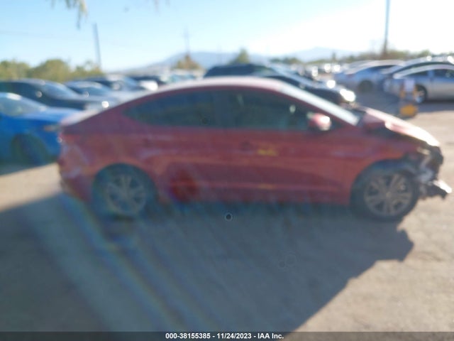 2018 HYUNDAI ELANTRA SEL VIN: 5NPD84LFXJH249038