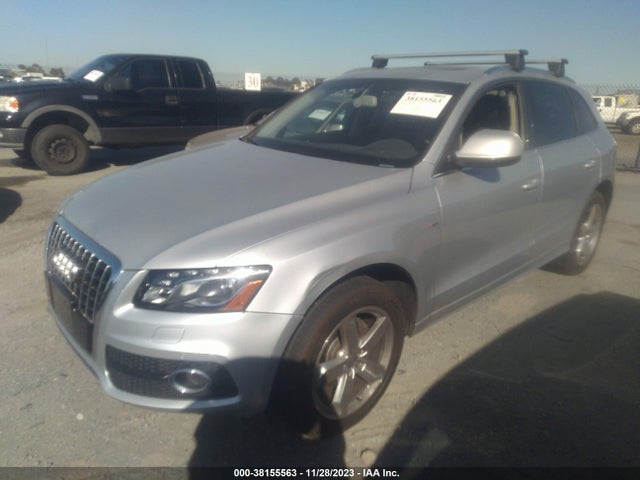 2012 AUDI Q5 3.2 PREMIUM PLUS VIN: WA1DKAFP2CA018420