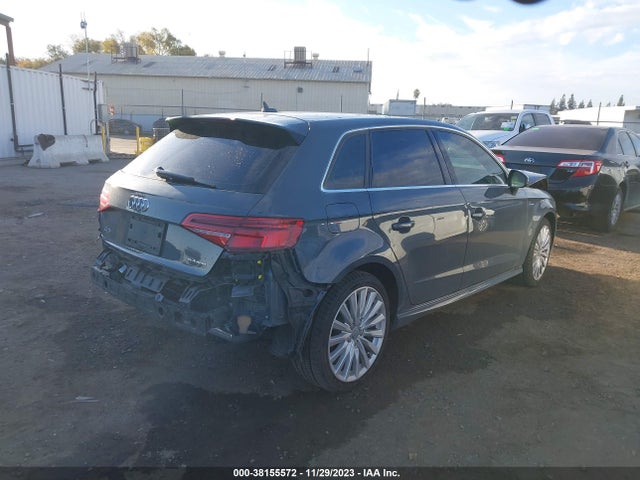 WAUSPBFF8HA038476 Audi A3 E-tron 1.4t Premium