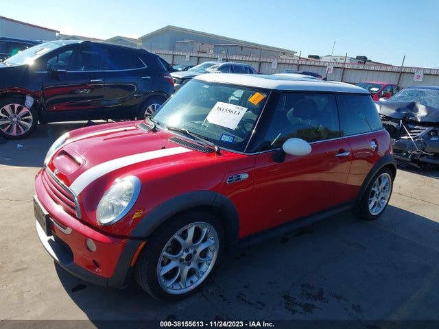 2006 MINI COOPER S WMWRE33536TN28802 Photo 1