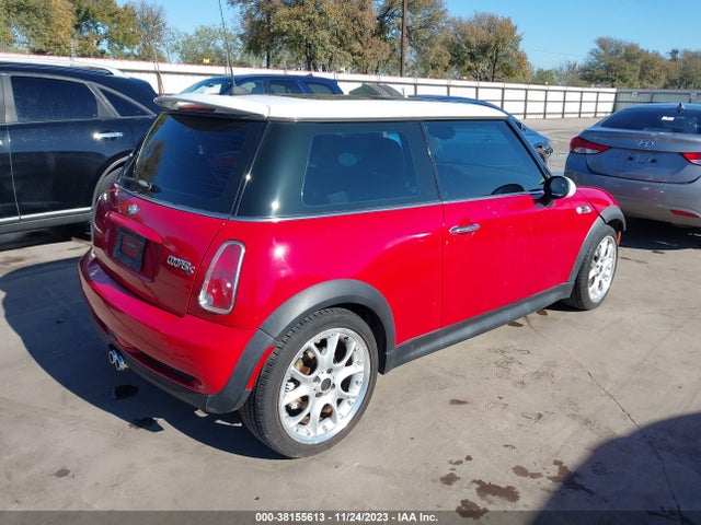 2006 MINI COOPER S WMWRE33536TN28802 Photo 3