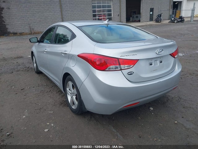 2013 HYUNDAI ELANTRA GLS (ULSAN PLANT) VIN: KMHDH4AE9DU960939