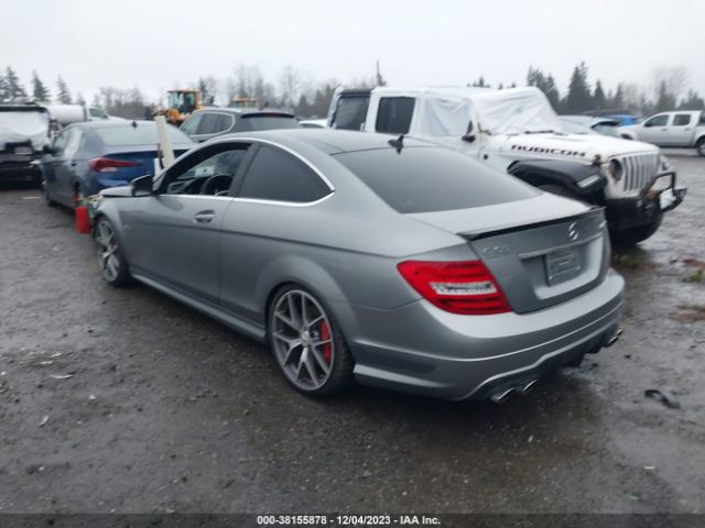 2014 MERCEDES-BENZ C 63 AMG WDDGJ7HB4EG170523 Photo 2