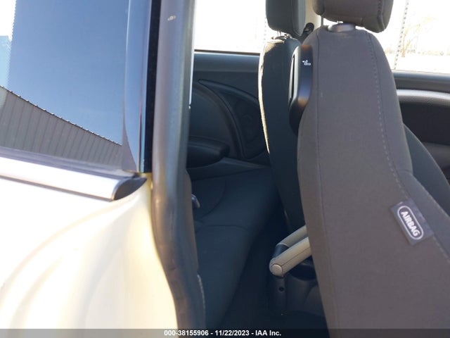 2010 MINI COOPER S WMWMF7C51ATW88636 Photo 7