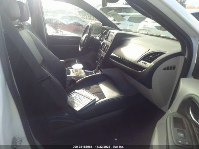 2C4RDGCG4KR747834 Dodge Grand Caravan Sxt