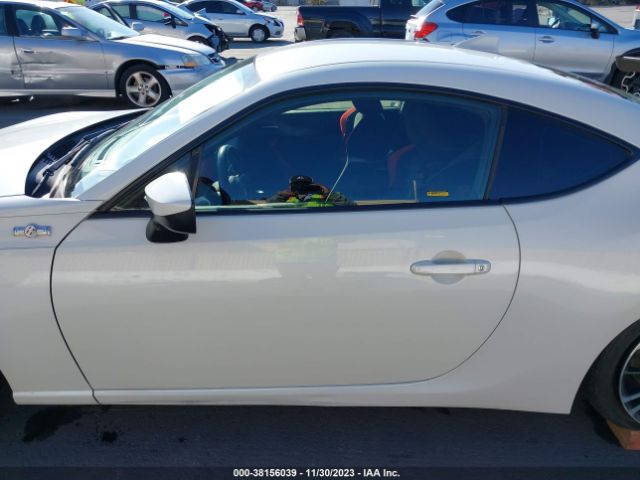 JF1ZNAA12G9709658 Scion FR-S