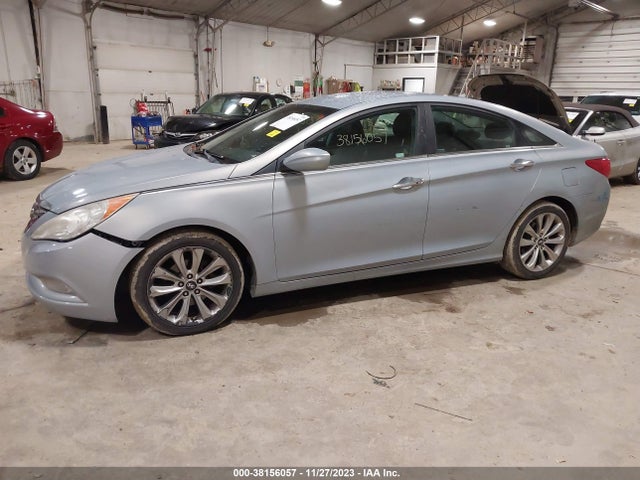 2011 HYUNDAI SONATA SE VIN: 5NPEC4AC5BH223380