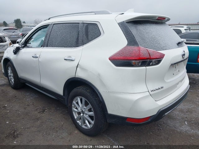 2018 NISSAN ROGUE SV VIN: 5N1AT2MV6JC708701