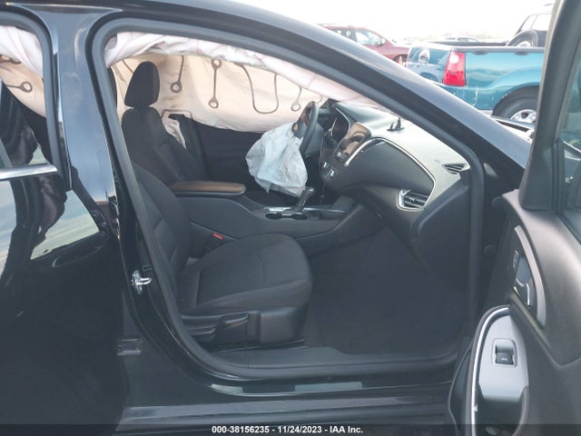 Chevrolet MALIBU LT 2019 1G1ZD5ST4KF113717 Image 5