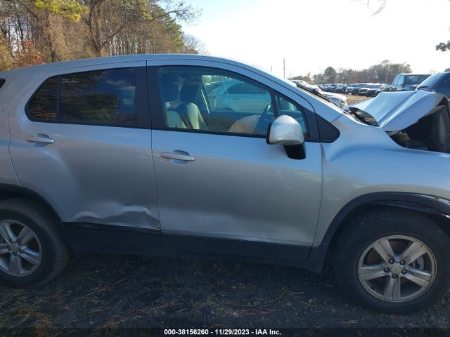 Chevrolet Trax Awd Ls 2022 KL7CJNSM2NB544709 Image 13