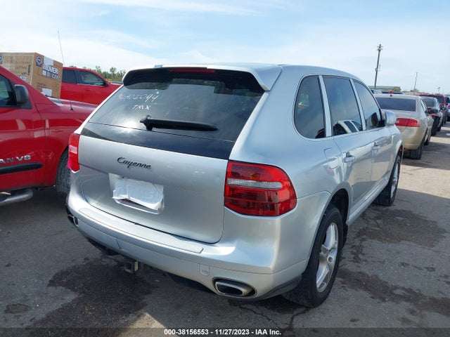 2009 PORSCHE CAYENNE WP1AA29P09LA02094 Photo 3