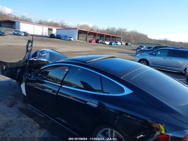 2013 TESLA MODEL S VIN: 5YJSA1DN3DFP12107