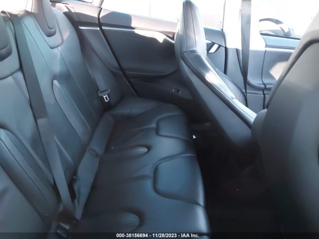 2013 TESLA MODEL S 5YJSA1DN3DFP12107 Photo 7