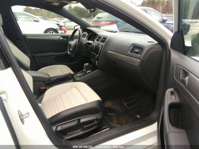 3VWD17AJ7HM390485 Volkswagen Jetta 1.8t Sport