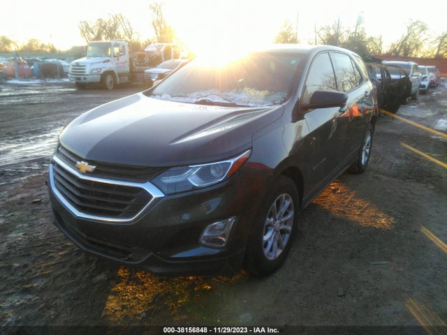 Chevrolet EQUINOX LS 2018 2GNAXHEV0J6351221 Image 2