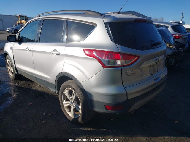 1FMCU0GX6GUC55660 Ford ESCAPE SE