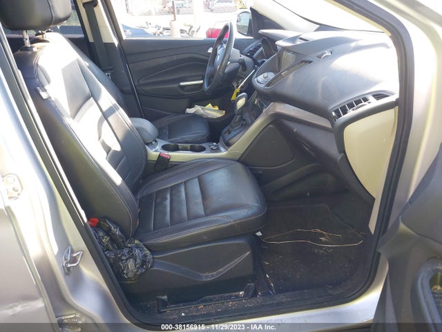 1FMCU0GX6GUC55660 Ford ESCAPE SE
