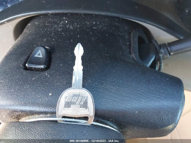 2004 CHEVROLET SUBURBAN 3GNFK16Z54G112432 Photo 10