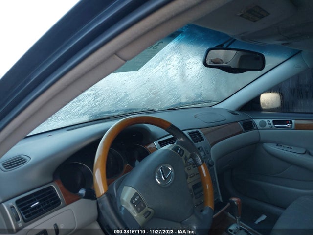 2005 LEXUS ES 330 VIN: JTHBA30G155078106