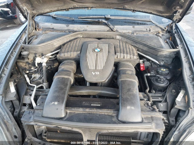 2008 BMW X5 4.8I VIN: 5UXFE835X8L098500