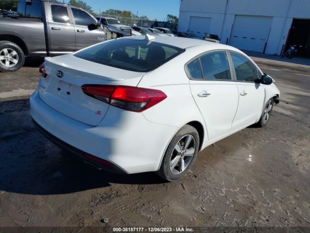 3KPFL4A73JE240821 KIA FORTE S