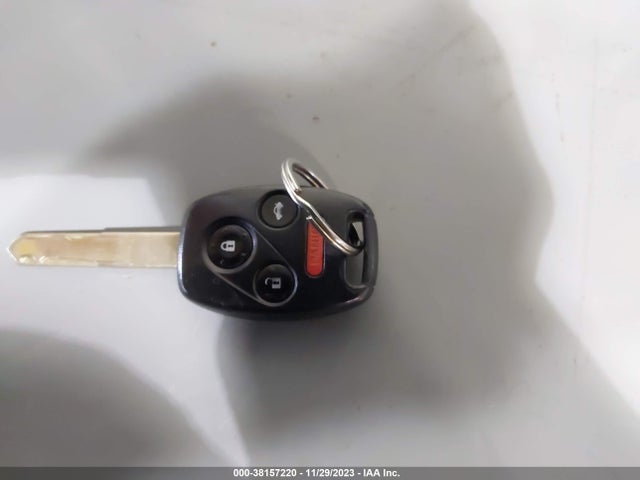 2003 HONDA ACCORD 3.0 EX VIN: 1HGCM66813A058278