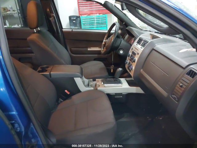 2011 FORD ESCAPE XLT VIN: 1FMCU9DG1BKB53468