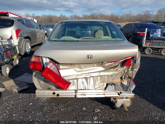 2000 HONDA ACCORD 2.3 SE VIN: JHMCG6699YC008477