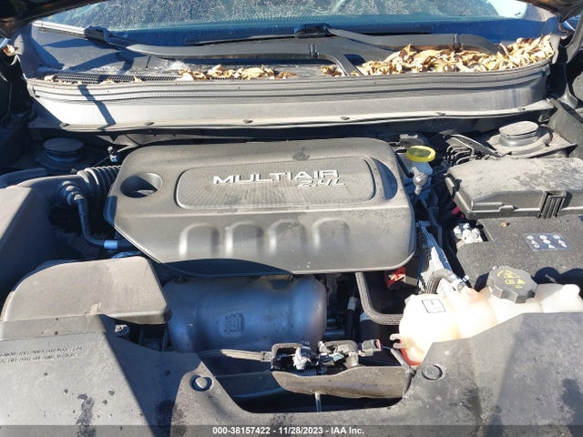 1C4PJMCBXKD158258 Jeep Cherokee Latitude 4x4