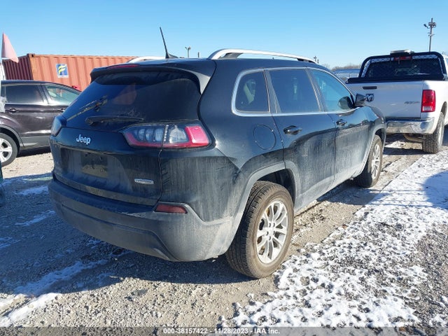 1C4PJMCBXKD158258 Jeep Cherokee Latitude 4x4