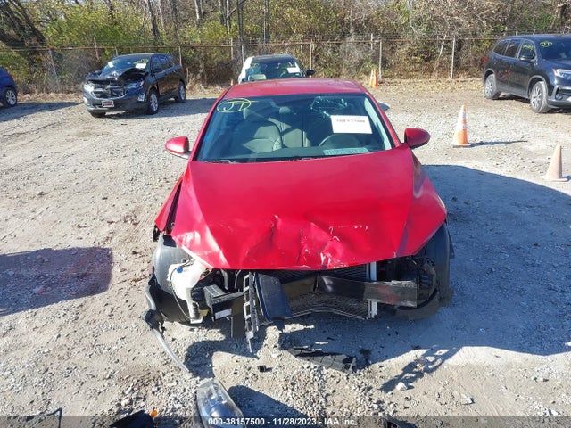 2017 HYUNDAI ELANTRA SE VIN: 5NPD74LF8HH176488