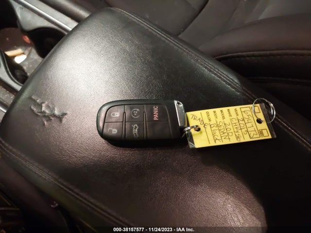 Chrysler 200 Limited 2015 1C3CCCAB5FN654773 Image 11