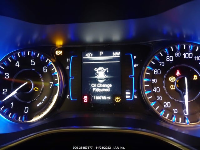 Chrysler 200 Limited 2015 1C3CCCAB5FN654773 Image 7