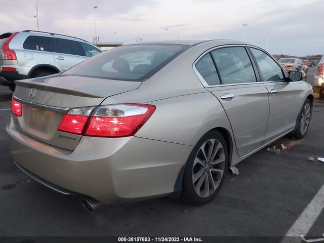 Honda Accord Sport 2015 1HGCR2F57FA218815 Image 4