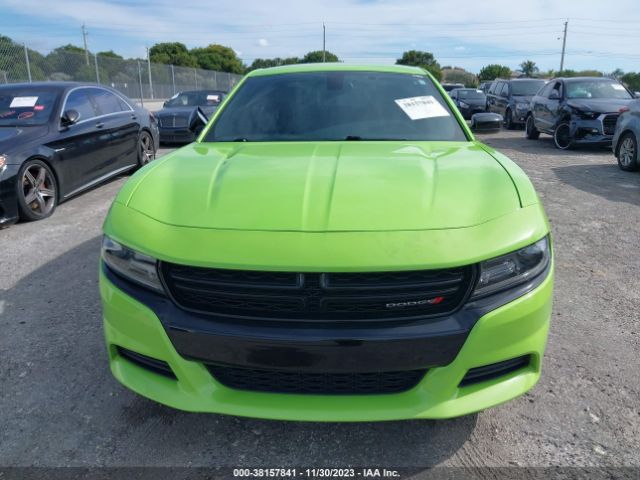 2C3CDXBG5KH700295 Dodge Charger Sxt Rwd