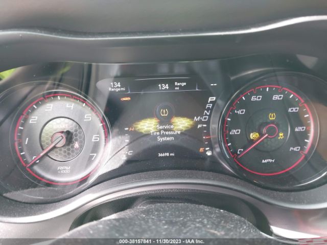 2C3CDXBG5KH700295 Dodge Charger Sxt Rwd