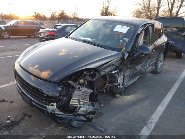 2016 PORSCHE CAYENNE WP1AB2A2XGLA96639 Photo 5