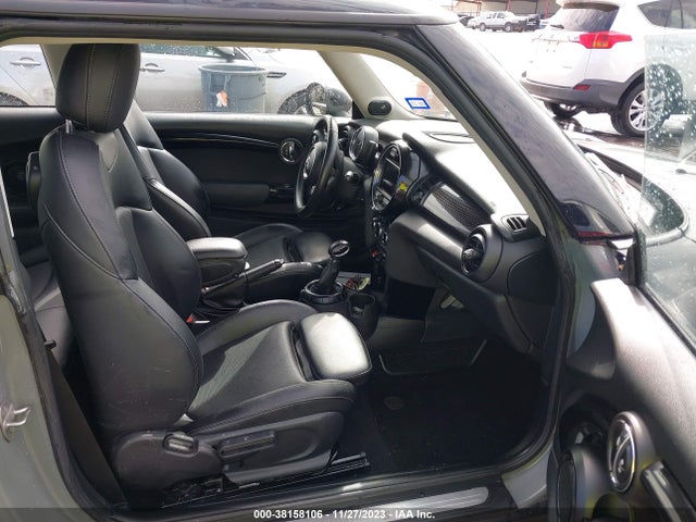 2017 MINI HARDTOP WMWXP7C57H3B93574 Photo 4