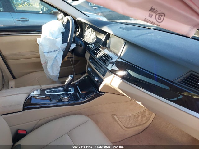 BMW 535i Xdrive 2014 WBA5B3C53ED531988 Image 5