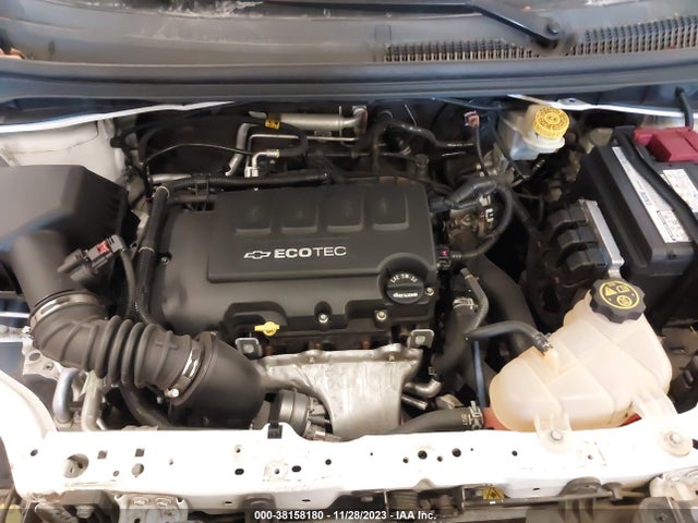 Chevrolet Sonic Ltz Auto 2015 1G1JE6SB0F4147369 Image 10