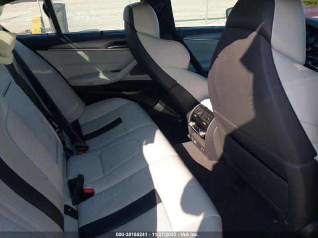 WBS83CH02MCG49153 BMW M5