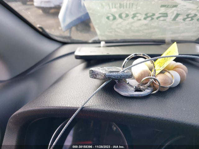 Nissan Versa 1.6 Sv 2018 3N1CN7AP4JL885684 Image 11