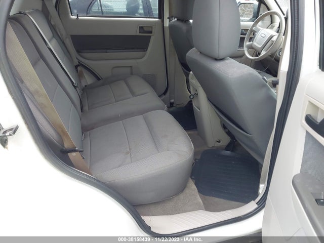 2009 FORD ESCAPE XLT VIN: 1FMCU03719KA86507