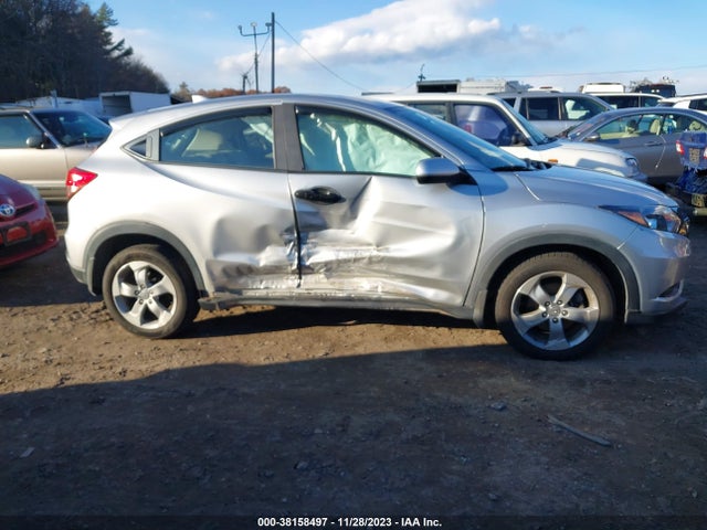 Honda HR-V LX 2016 3CZRU6H34GM719251 Image 6