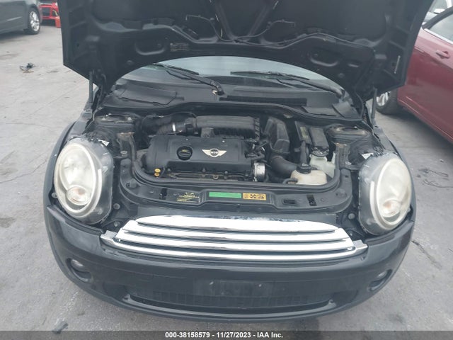 2009 MINI COOPER WMWMR33519TU95883 Photo 9