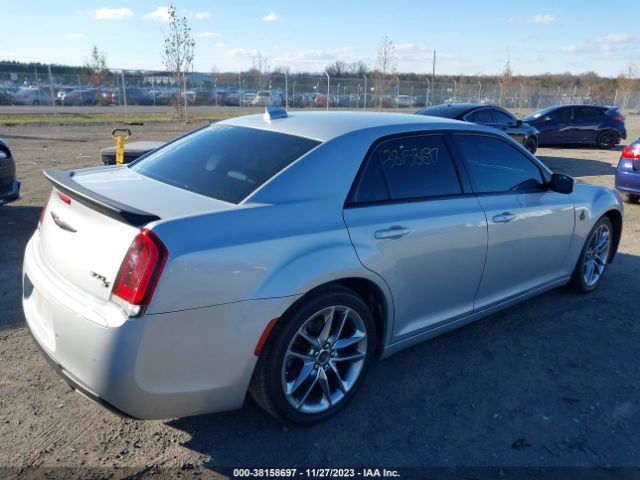 2021 CHRYSLER 300 2C3CCABG0MH546047 Photo 3