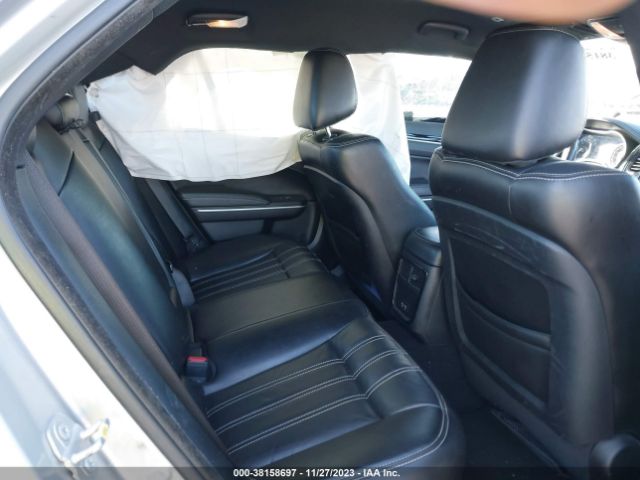 2021 CHRYSLER 300 2C3CCABG0MH546047 Photo 7