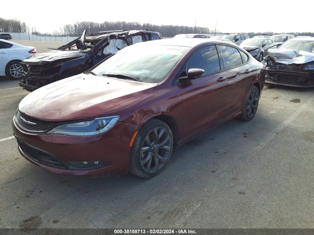 Chrysler 200 S 2015 1C3CCCDGXFN530599 Image 2