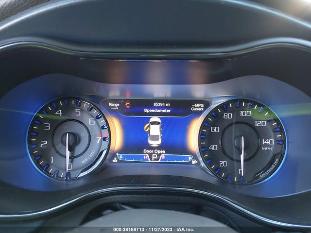 Chrysler 200 S 2015 1C3CCCDGXFN530599 Image 7