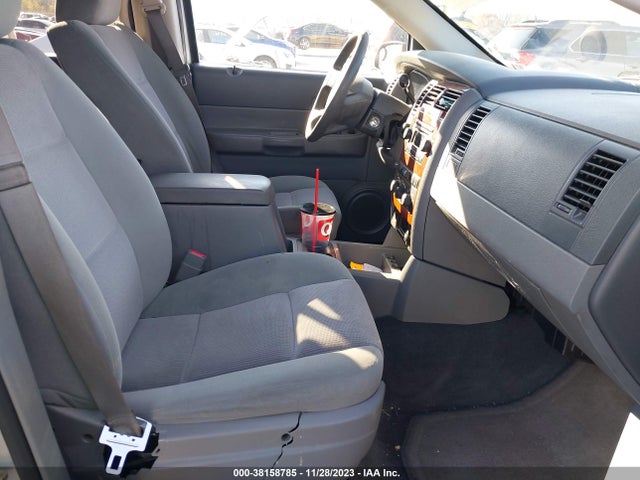 2006 DODGE DURANGO SLT VIN: 1D4HB48246F145139